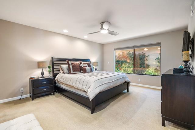 312 Castellana S, Palm Desert CA: https://media.crmls.org/mediaz/438677c9-4d06-4303-88bd-424b25135605.jpg