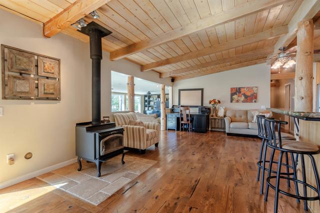 2405 Old Colony, Vista, California 92084, ,Residential Income,For Sale,Old Colony,NDP2407848