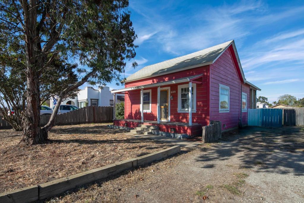 609 Middlefield Road