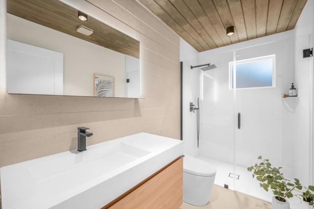 1111 E Homestead Road, Sunnyvale CA: https://media.crmls.org/mediaz/43891e4b-89f2-47dc-90a6-fe66ccbdb720.jpg
