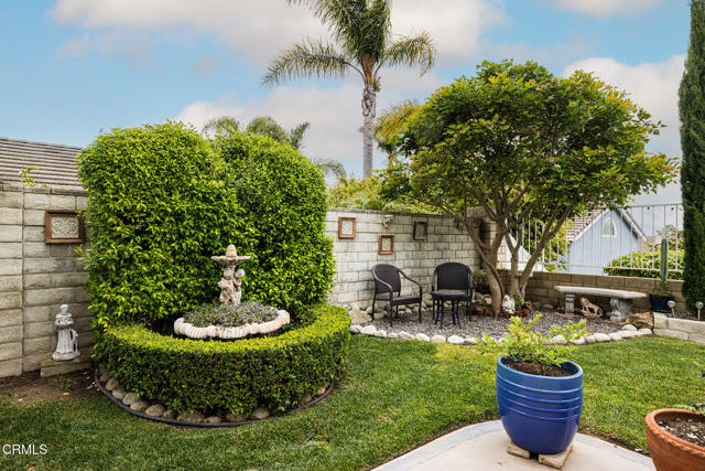 800 Calle Higuera, Camarillo CA: https://media.crmls.org/mediaz/43896326-2577-45a7-85bc-a19ba04a0476.jpg