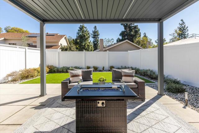 Detail Gallery Image 33 of 42 For 1455 Bridgeview Drive, San Diego,  CA 92105 - 3 Beds | 2 Baths