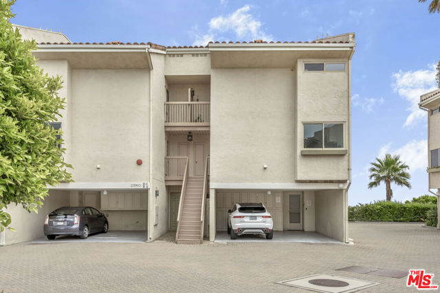 23910 De Ville Way, D photo 44