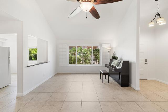 74965 San Ysidro Circle, Palm Desert CA: https://media.crmls.org/mediaz/4389cdc2-dae2-4abb-af35-deb3ec8a009e.jpg