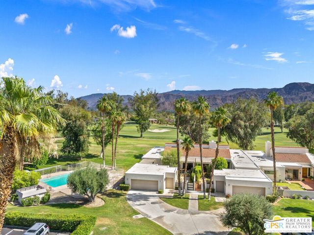747 Inverness Drive, Rancho Mirage CA: https://media.crmls.org/mediaz/438a4fe0-3f3d-45cb-9188-94bfdb67d68d.jpg