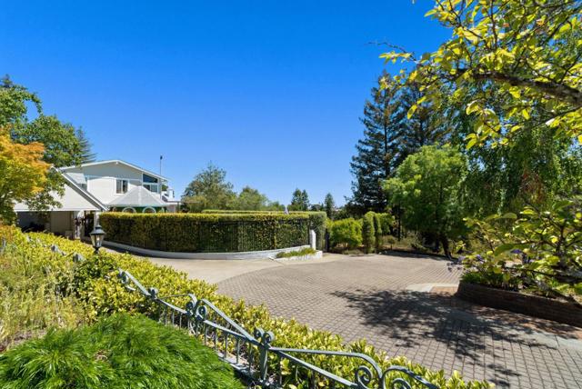 7919 Empire Grade, Santa Cruz CA: https://media.crmls.org/mediaz/438a8d2a-e83d-4dd5-9d11-e9445cc8299a.jpg
