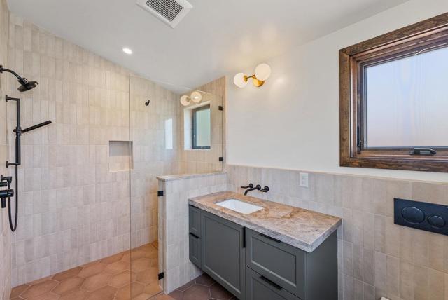334 Anchorage Avenue, Santa Cruz CA: https://media.crmls.org/mediaz/438bba8d-0537-4c57-9f21-59c91f228583.jpg