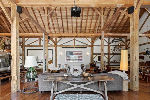 4847 Bixby Creek Road, Carmel CA: https://media.crmls.org/mediaz/438cfed4-7adf-4c3b-8240-c85771cb3921.jpg