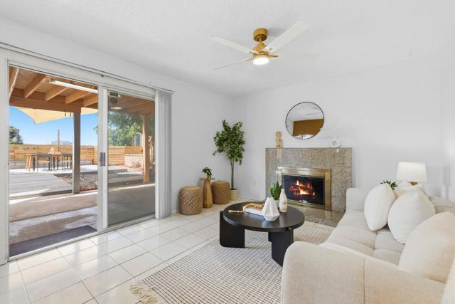 Detail Gallery Image 11 of 33 For 6729 Anton Ln, San Diego,  CA 92114 - 4 Beds | 3 Baths