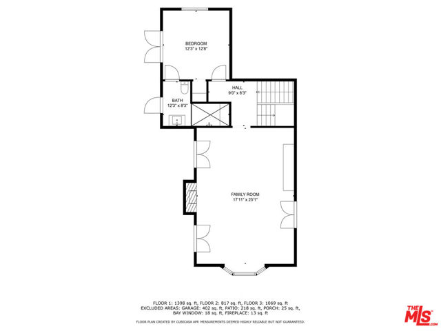 2055 Outpost Drive, Los Angeles CA: https://media.crmls.org/mediaz/438f005b-3d04-4336-b02d-c181401cf763.jpg