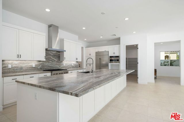 57660 Cherrywood Place, La Quinta CA: https://media.crmls.org/mediaz/438fe6a0-106d-44e5-bcca-be8142f5ae9d.jpg