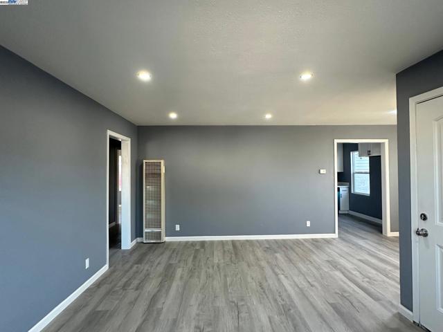 2441 Glenlock St, San Pablo CA: https://media.crmls.org/mediaz/439047dd-536b-4652-b7db-6b0a82ee772d.jpg