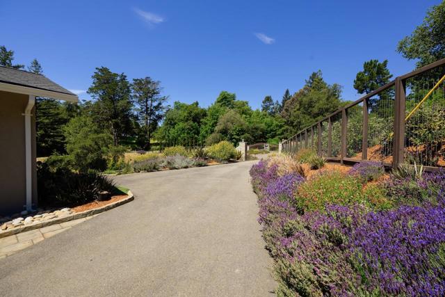 520 Sand Hill Road, Scotts Valley CA: https://media.crmls.org/mediaz/43909dd5-dd63-45d1-9bd2-a1a3426f7f84.jpg