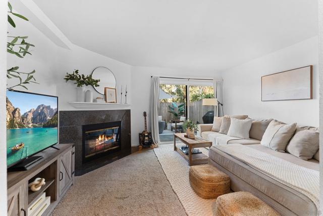 4527 Contour Blvd, San Diego, California 92115, 2 Bedrooms Bedrooms, ,2 BathroomsBathrooms,Condominium,For Sale,Contour Blvd,250041781SD