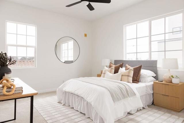 4080 Front St, Mission Hills (San Diego) CA: https://media.crmls.org/mediaz/43915748-e2bd-4a85-bdf6-7460826e191e.jpg