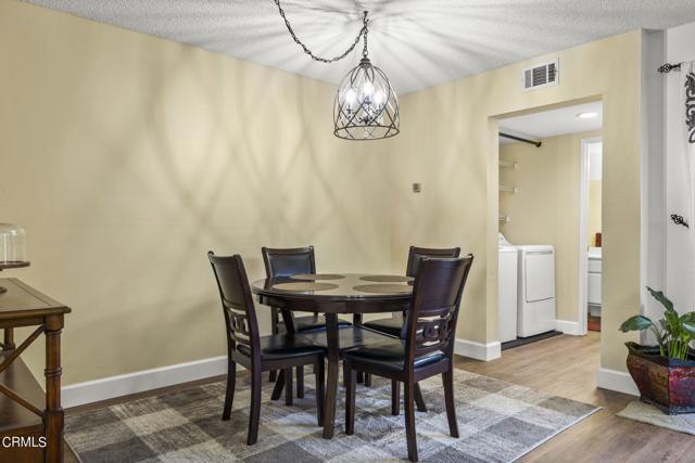 Detail Gallery Image 10 of 45 For 1832 Topaz Ave, Ventura,  CA 93004 - 2 Beds | 2/1 Baths