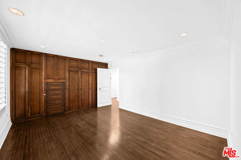 MLS #26854215 image #25