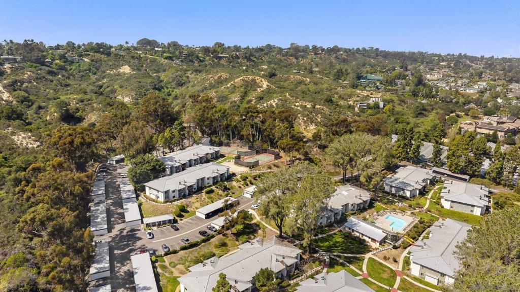 1810 S El Camino Real - photo 2