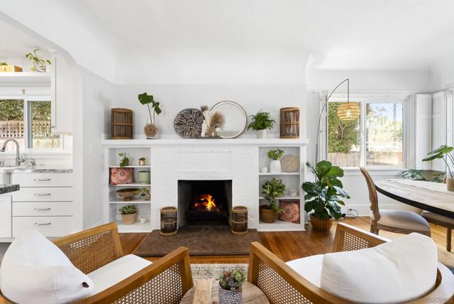 4067 PALMETTO WAY, San Diego CA: https://media.crmls.org/mediaz/43935e8c-8532-407e-8354-223f1aad36f0.jpg