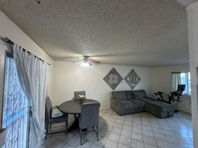 4666 HOME, San Diego CA: https://media.crmls.org/mediaz/4393ab86-704b-4a69-a06b-788317710619.jpg