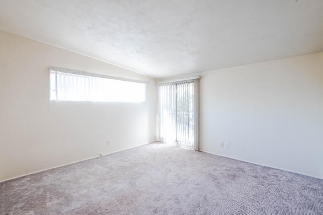 45901 Toro Peak Road, Palm Desert CA: https://media.crmls.org/mediaz/43944751-c419-4538-948f-5bff0449942f.jpg