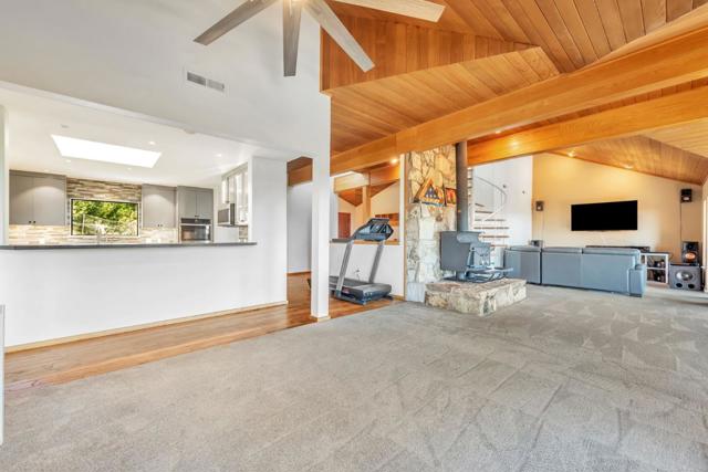950 Oak Ridge Road, Los Gatos CA: https://media.crmls.org/mediaz/43945895-b86c-474a-bfa3-b4791cc2af98.jpg