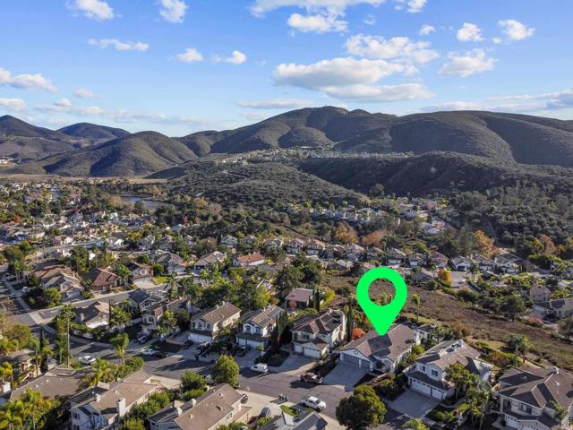 Detail Gallery Image 4 of 34 For 866 Windridge Cir, San Marcos,  CA 92078 - 4 Beds | 2 Baths