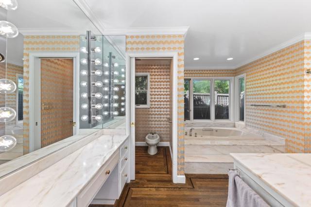 680 Fairway Circle, Hillsborough CA: https://media.crmls.org/mediaz/4396d161-a410-4337-b9c1-f4298bf63053.jpg