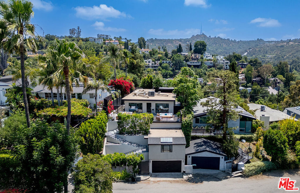 3838 Buena Park DriveStudio City img 1