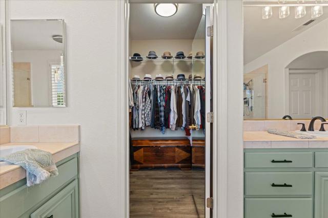2316 Club Drive, Gilroy CA: https://media.crmls.org/mediaz/439a8d60-6c42-4902-bbbb-886025522336.jpg
