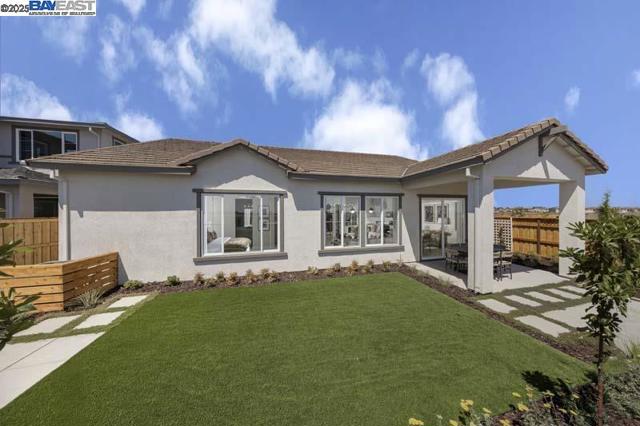 527 E Fiorino Street, Mountain House CA: https://media.crmls.org/mediaz/439a91cc-bbef-4034-8329-fb93f1978b9d.jpg