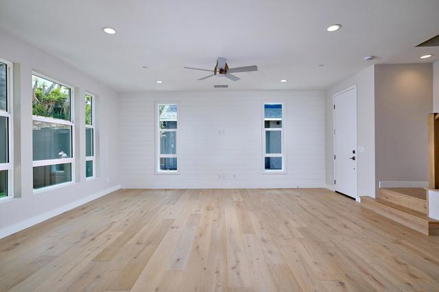 567 N Vulcan Ave, Encinitas CA: https://media.crmls.org/mediaz/439b3f18-69c3-4d2a-a9a7-49ca54635a32.jpg