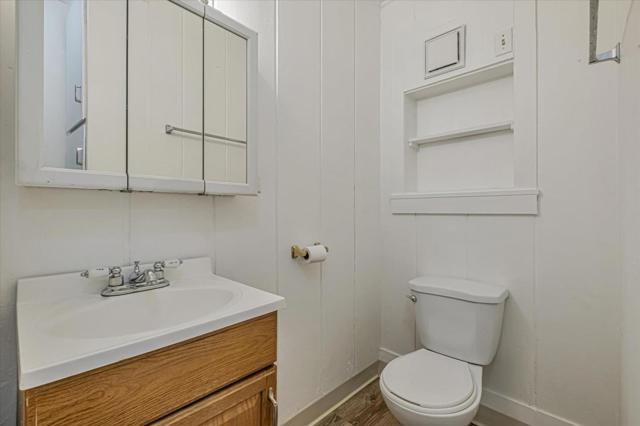 Image 42 of 77 For 2735 Soquel Avenue