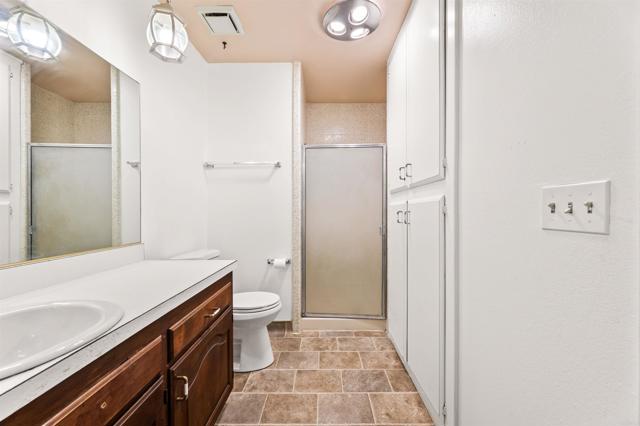 Detail Gallery Image 38 of 48 For 12408 Carinthia Dr, Whittier,  CA 90601 - 4 Beds | 3 Baths