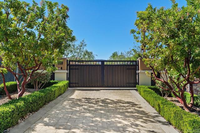 Detail Gallery Image 3 of 55 For 3960 Ibbetson St, Corona,  CA 92882 - 4 Beds | 4 Baths