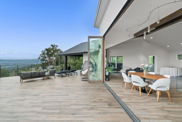 17808 Tourney Road, Los Gatos CA: https://media.crmls.org/mediaz/439c7764-996a-4572-a3c5-e02dd767a00d.jpg