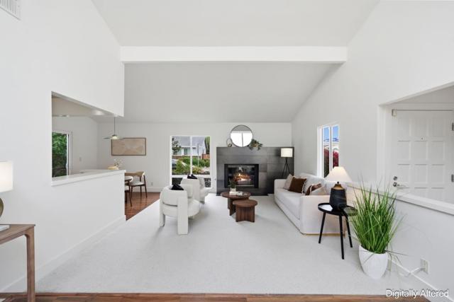 902 Virgo Lane, Foster City CA: https://media.crmls.org/mediaz/439d07d7-16fe-43b9-92ad-79c37f9f423c.jpg