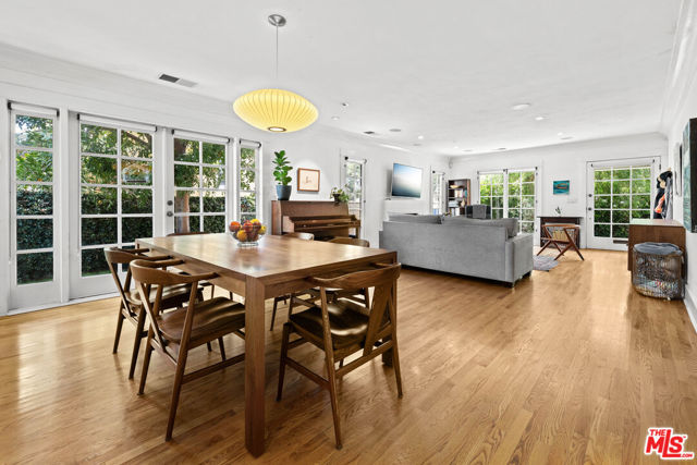 568 N Gower Street, Los Angeles CA: https://media.crmls.org/mediaz/439eb6ea-752c-4c60-a189-769b45345f3f.jpg