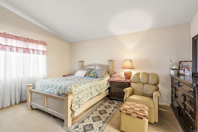 Detail Gallery Image 18 of 41 For 117 Shady Oak Road, San Diego,  CA 92114 - 4 Beds | 3 Baths