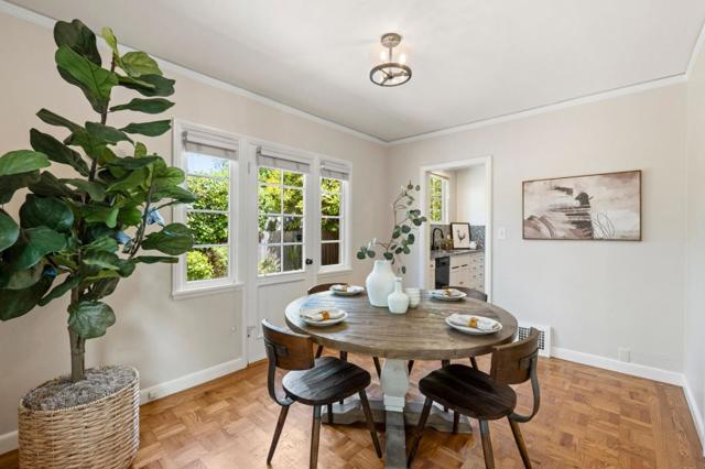 796 Willborough, Burlingame CA: https://media.crmls.org/mediaz/439f90b7-86ce-47aa-a8bf-356b765720e5.jpg