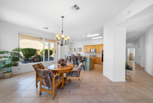 37718 Medjool Avenue, Palm Desert CA: https://media.crmls.org/mediaz/43a12a5d-e561-497e-a3d8-330d9c2f09b2.jpg