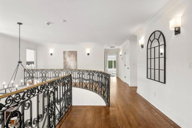 760 Chateau Drive, Hillsborough CA: https://media.crmls.org/mediaz/43a21839-a047-4f40-a8f9-a2c4f235e78d.jpg