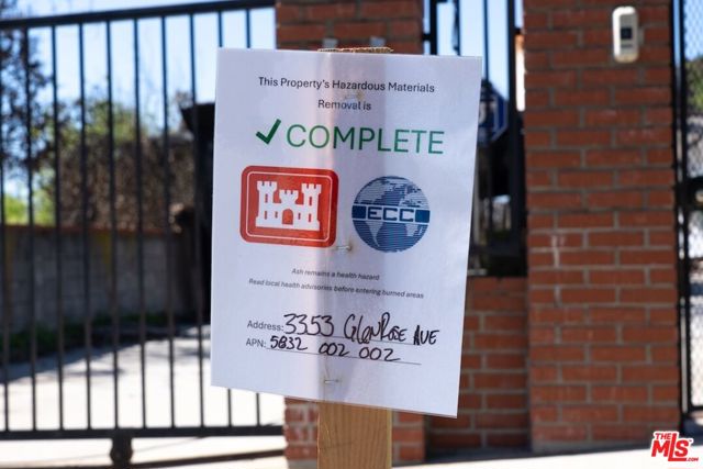 3359 Glenrose Avenue, Altadena CA: https://media.crmls.org/mediaz/43a2bc65-5bed-4867-b756-816c7c08daeb.jpg