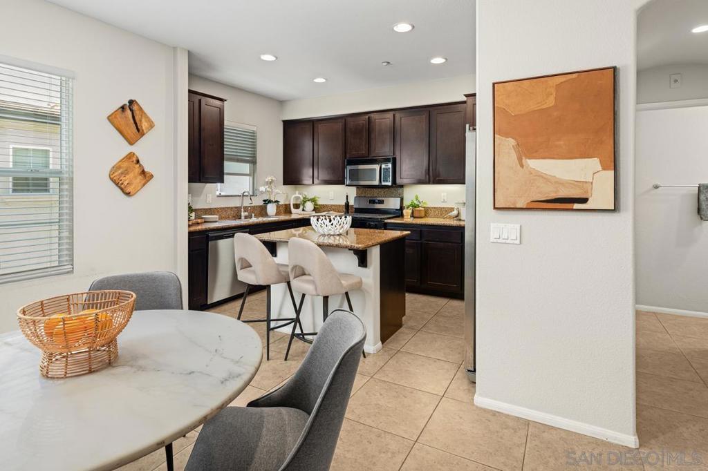 16925 Vasquez Way - photo 13