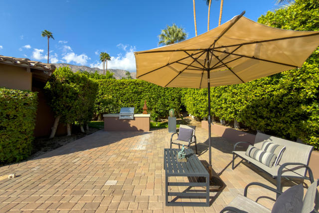 252 Camino Sur, Palm Springs, CA 92262