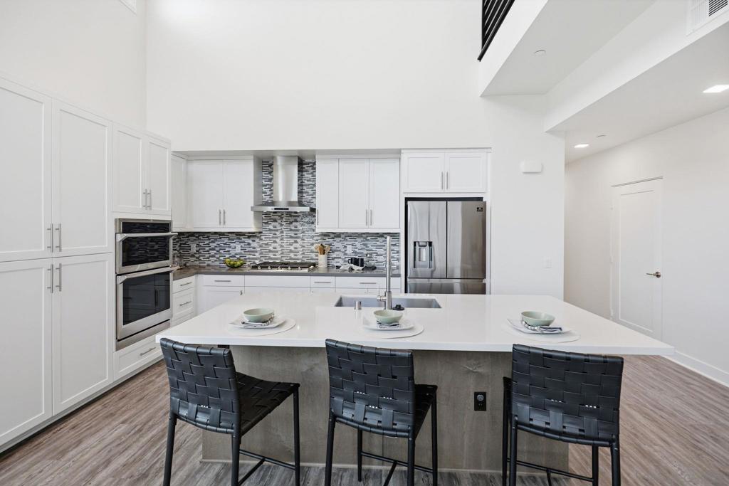 2420 Community - photo 3