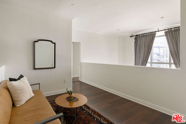 558 Caruso Avenue photo 22