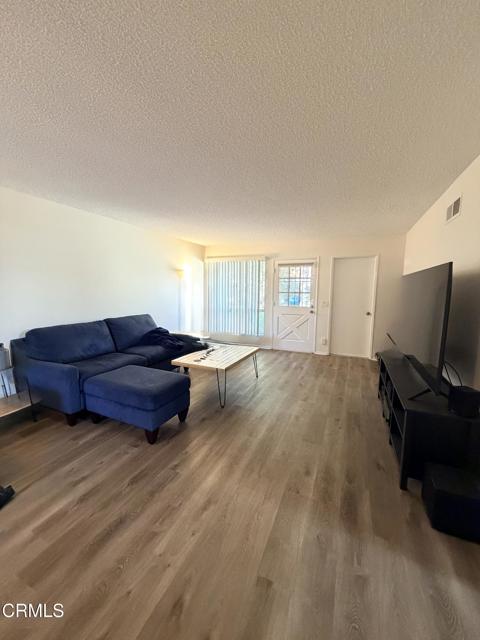 Detail Gallery Image 2 of 28 For 8672 Henderson Rd, Ventura,  CA 93004 - – Beds | – Baths