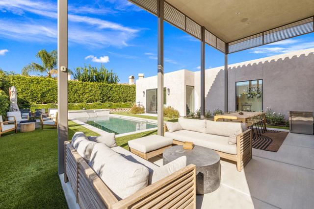 57601 Santo Thomas, La Quinta CA: https://media.crmls.org/mediaz/43abb153-8287-49f0-b3d0-9f340b0afd58.jpg