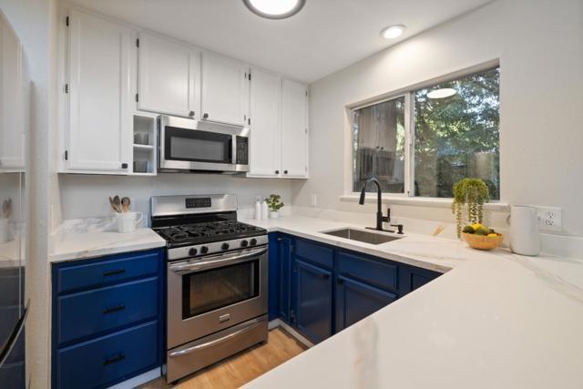 325 Fireside Road, Boulder Creek CA: https://media.crmls.org/mediaz/43abf1ee-060d-49d7-845c-7d2e7479e1a4.jpg